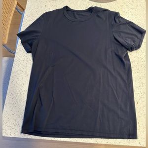 Set of 3 Lululemon fundamental T-shirt (Navy, Black, Rose) Large